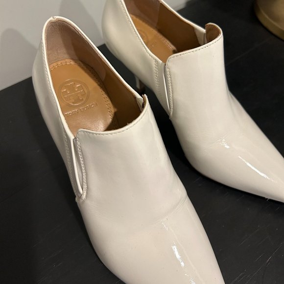 Tory Burch Georgina White Ankle Bootie - worn once - Picture 11 of 13